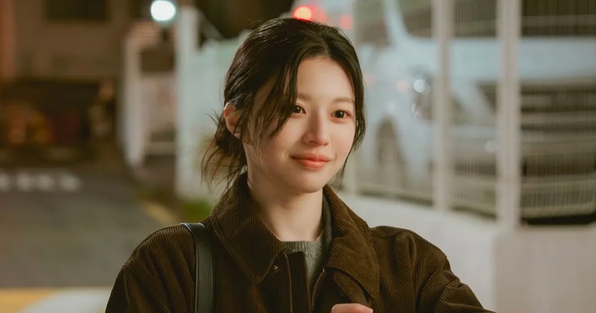 努力克服自卑的我們高允貞