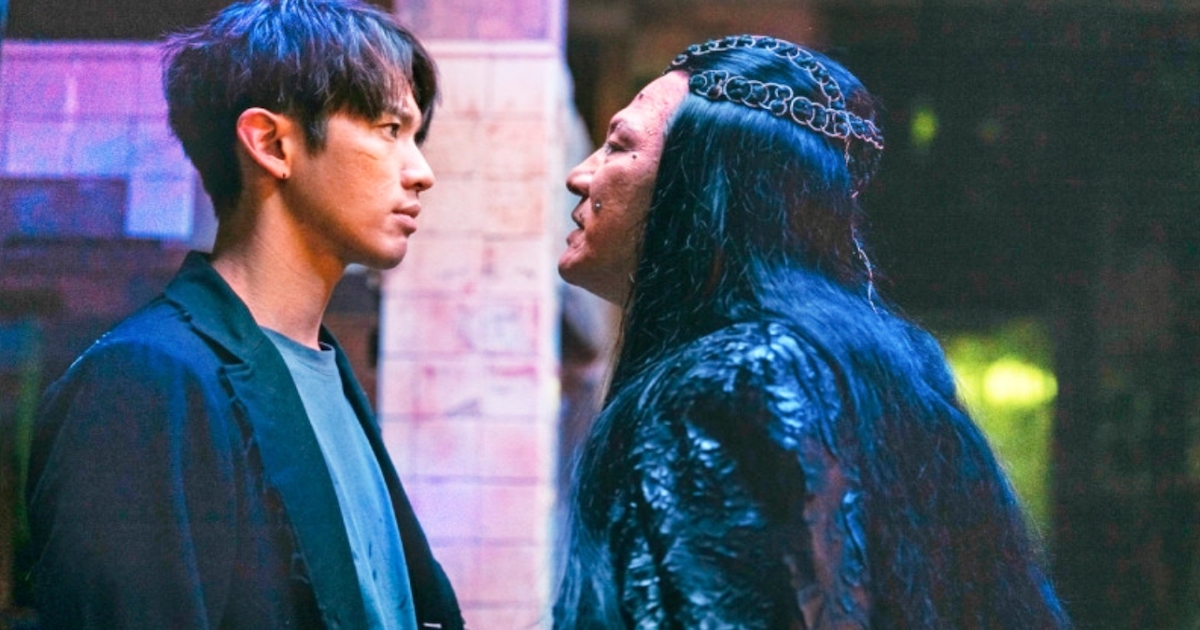 《乩身》結局評價兩極？戴立忍「六梵」大戰遭網狂酸，大讚中段「神龍太子」鬥法才是全劇高潮！